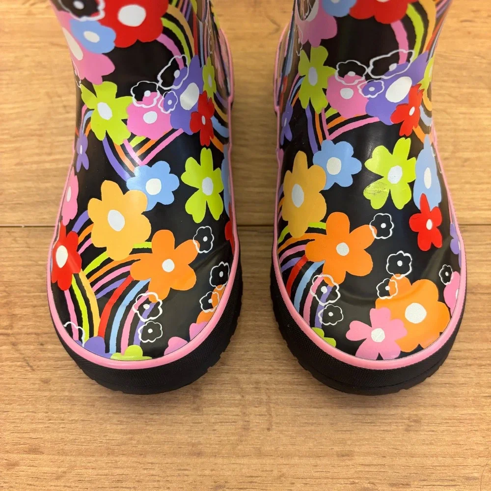 BOGS Rainbow Flower Rain Boot Black Multi Kids Size 11 Rubber Waterproof Printed